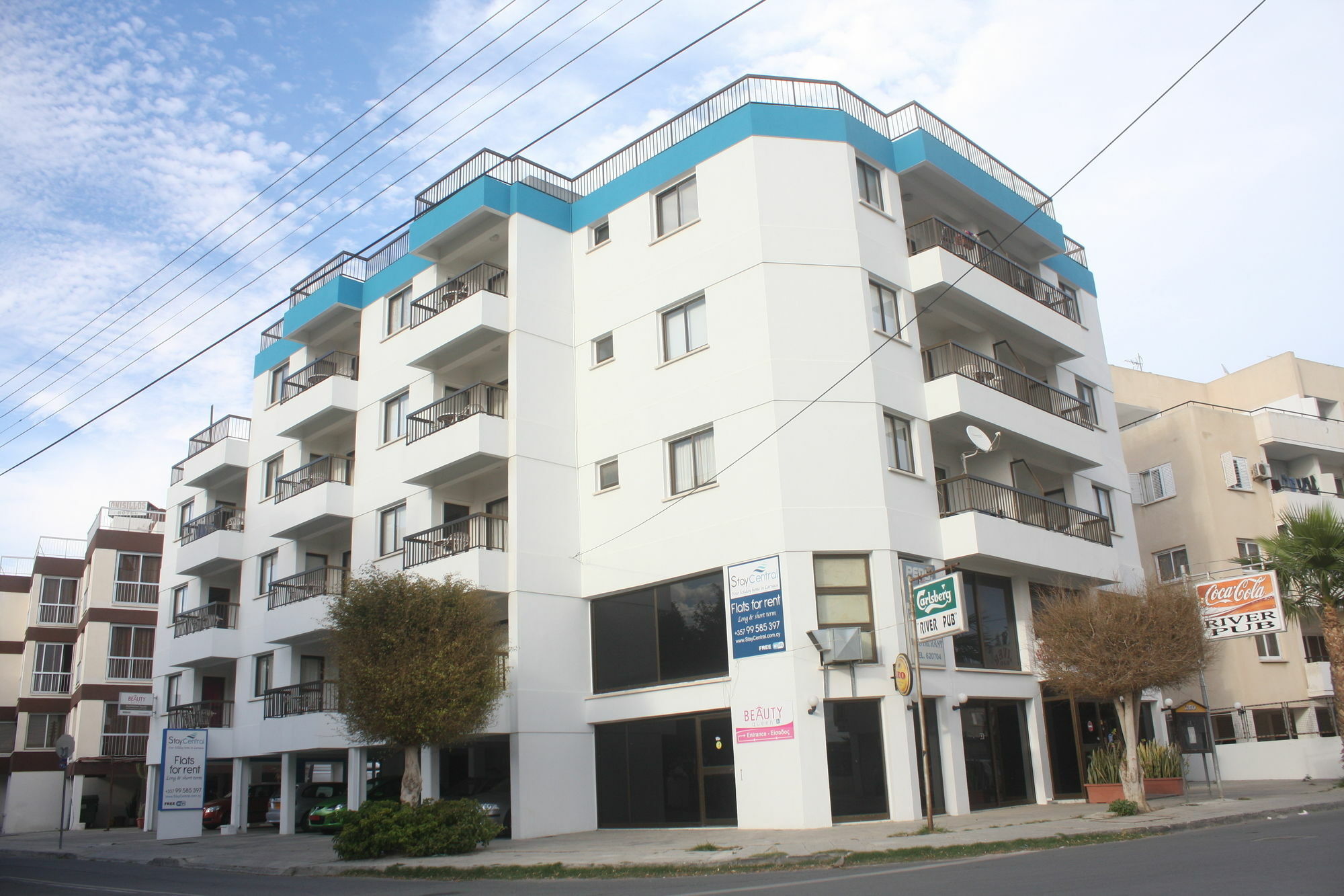 Staycentral ラルナカ エクステリア 写真